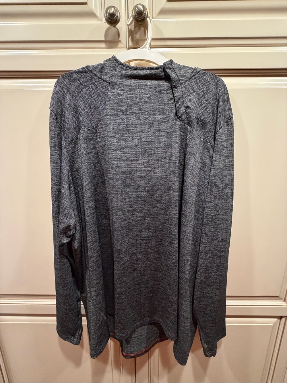 North face XXL Heather Gray Long-Sleeve Hooded Pullover